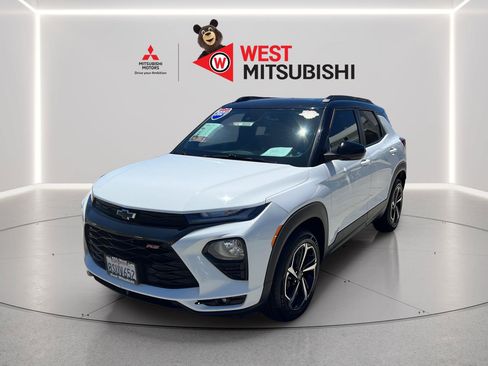 Used 2021 Chevrolet TrailBlazer RS w/ Sun and Liftgate Package AWD/4WD image 1