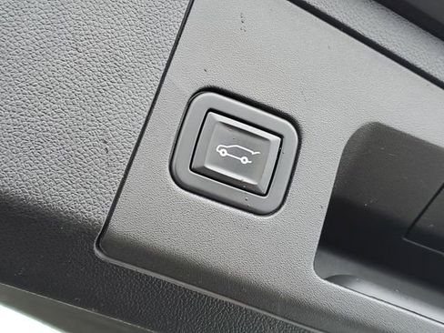 Used 2020 Cadillac XT4 Sport image 36