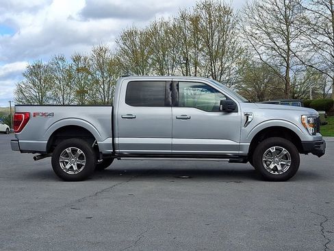 Used 2022 Ford F150 XLT w/ Equipment Group 302A High AWD/4WD image 10