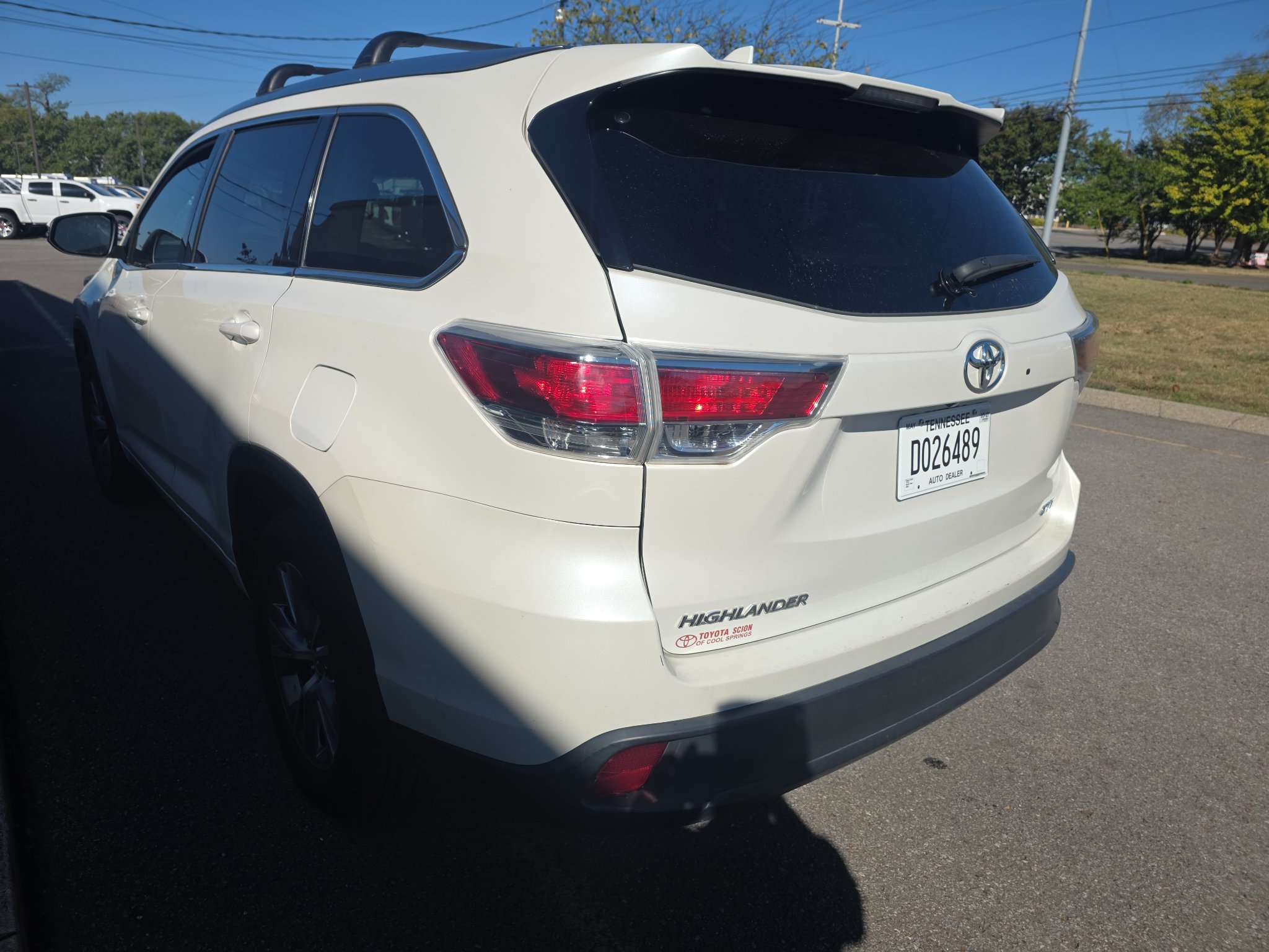 Used 2015 Toyota Highlander XLE FWD image 5