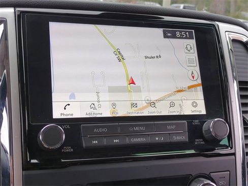 Used 2021 Nissan Titan SV w/ SV Convenience Package image 21