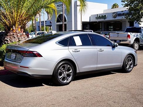Used 2023 Honda Accord EX image 8