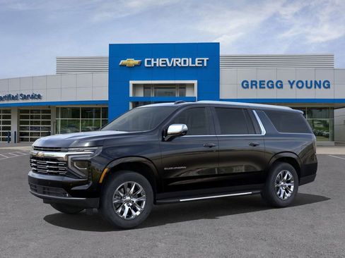 New 2025 Chevrolet Suburban Premier image 2