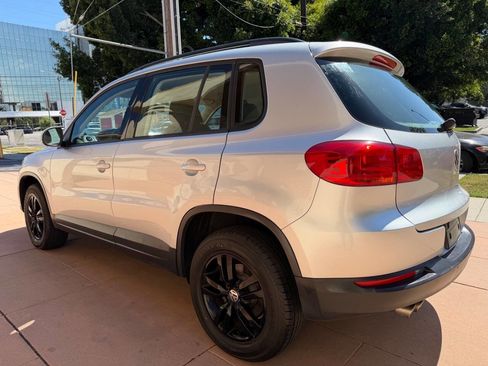Used 2015 Volkswagen Tiguan S FWD image 3