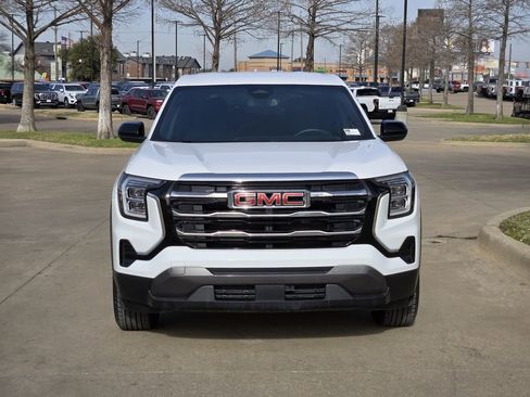 Used 2025 GMC Terrain Elevation image 3