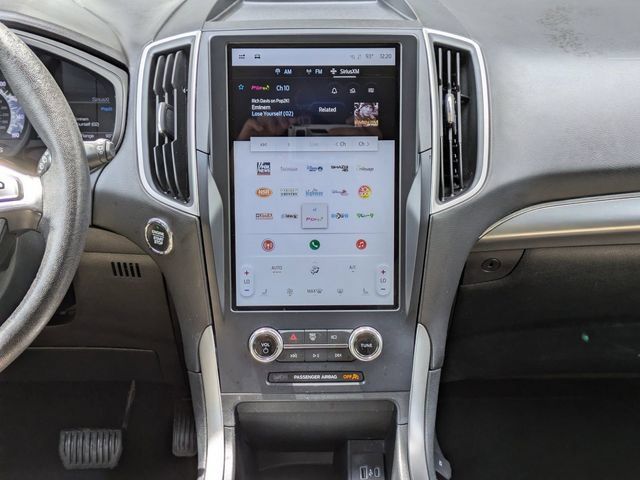 Used 2022 Ford Edge SEL AWD/4WD image 19