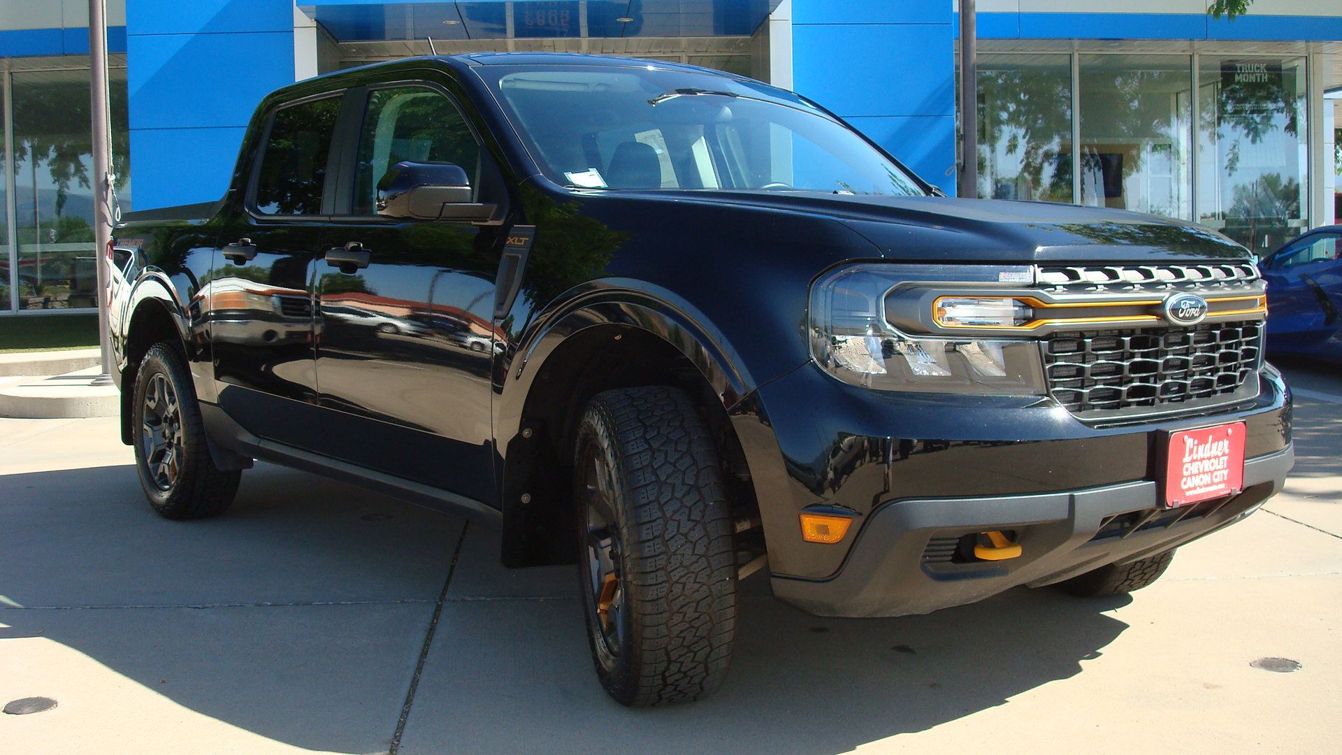 Used 2023 Ford Maverick Tremor w/ Tremor Off-Road Package AWD/4WD image 3