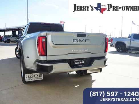 Used 2024 GMC Sierra 3500 Denali Ultimate image 4