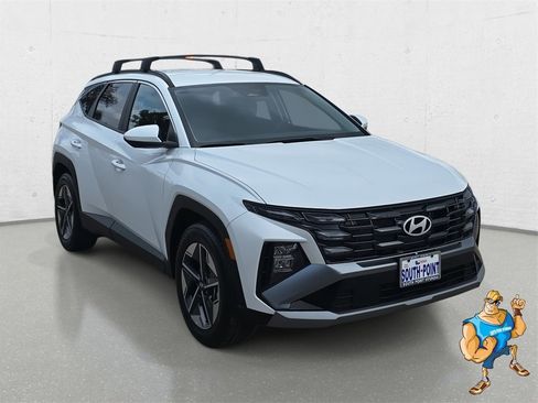 Certified 2026 Hyundai Tucson SEL image 3