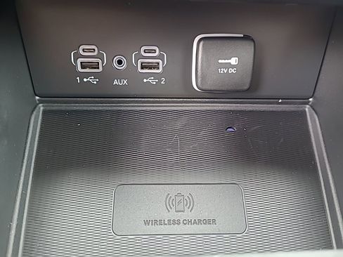 New 2025 Jeep Grand Cherokee 4WD image 40