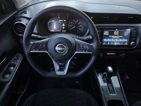 Used 2022 Nissan Kicks SV w/ Interior Electronics Package image 13
