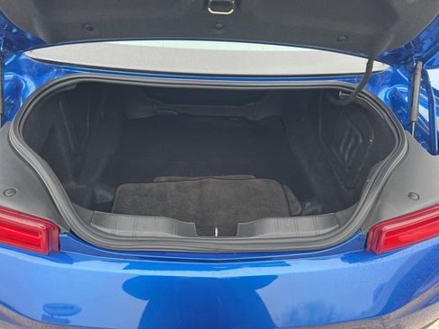 Used 2018 Chevrolet Camaro LT image 8