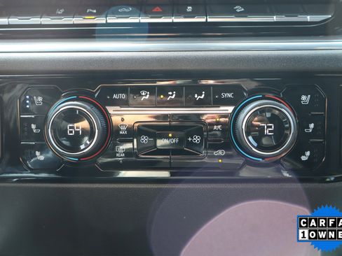 Used 2025 Chevrolet Silverado 2500 High Country w/ Technology Package image 27