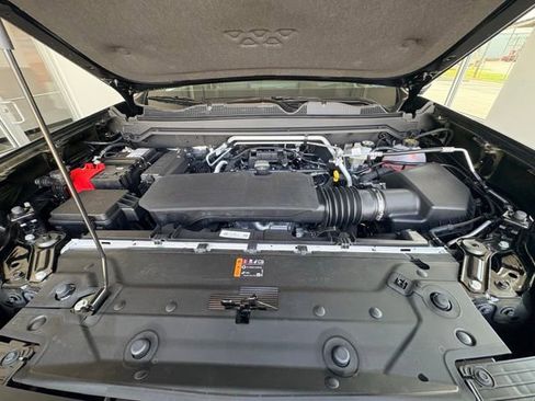 New 2026 GMC Canyon Denali AWD/4WD image 33