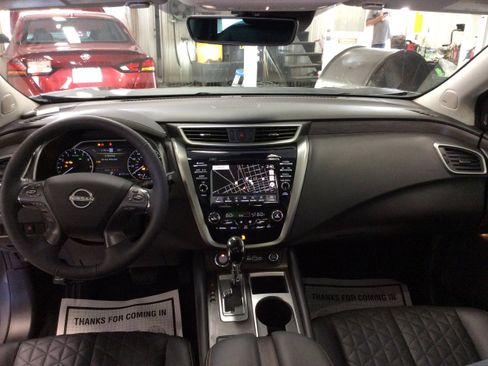 Used 2024 Nissan Murano Platinum w/ Cargo Package image 19