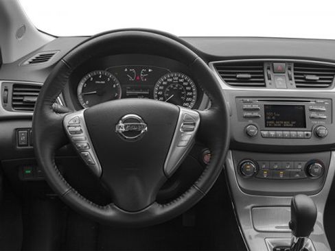 Used 2013 Nissan Sentra SR w/ Driver Pkg image 9