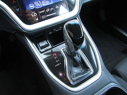 Used 2020 Subaru Legacy Premium image 19