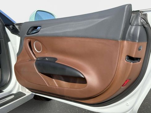 Used 2011 Audi R8 V8 image 29