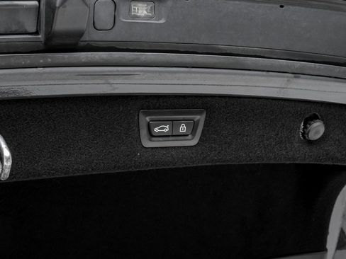 Used 2022 BMW M8 Competition w/ M Carbon Exterior Package image 54