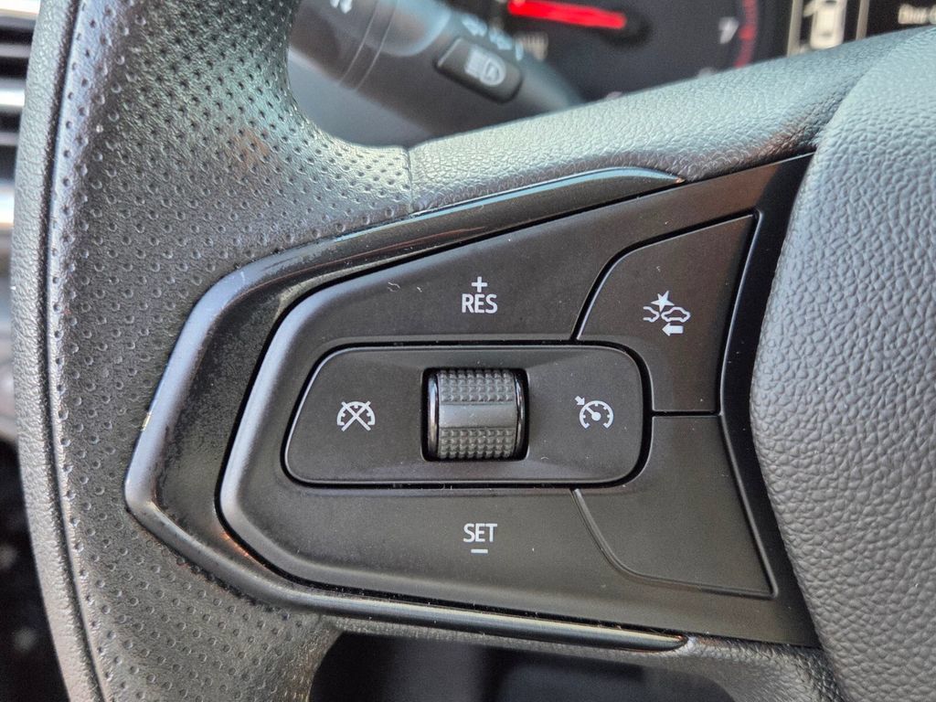 Certified 2023 Chevrolet TrailBlazer LT FWD image 26