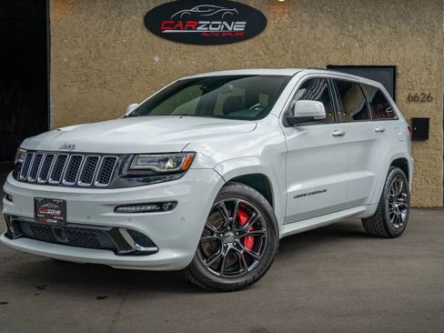 Used 2015 Jeep Grand Cherokee SRT AWD/4WD image 11