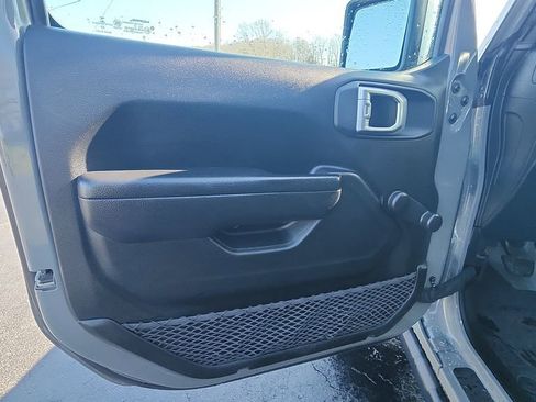 Used 2023 Jeep Wrangler Sport image 24