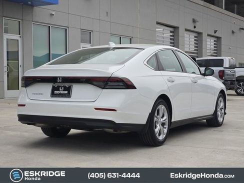 Certified 2025 Honda Accord LX image 7