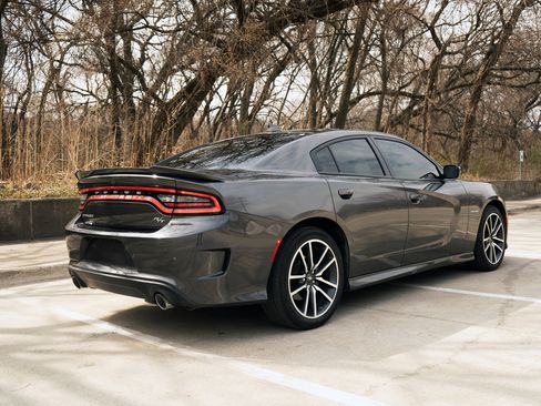Used 2022 Dodge Charger R/T w/ Plus Group image 9