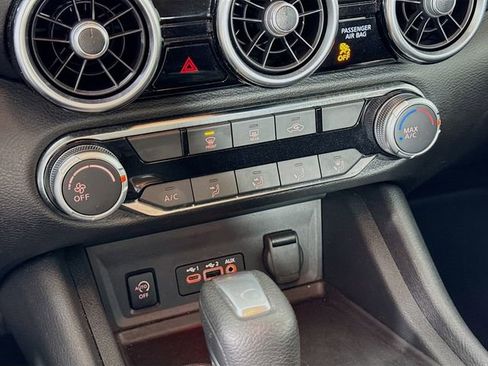 Used 2024 Nissan Sentra SV image 16