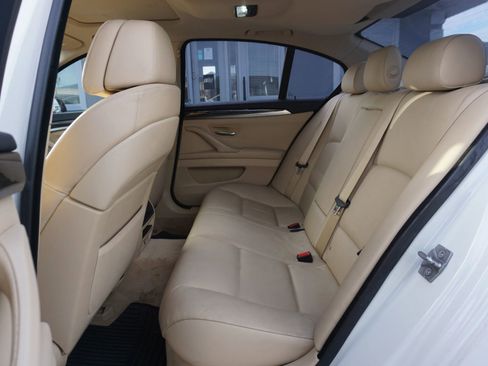 Used 2011 BMW 535i xDrive Sedan image 16