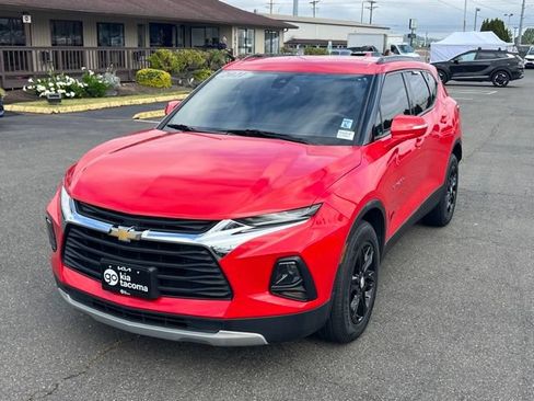 Used 2021 Chevrolet Blazer LT AWD/4WD image 3