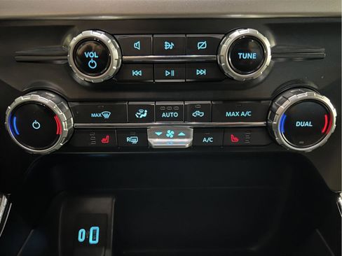 Used 2023 Ford F150 XLT w/ Equipment Group 302A High image 21