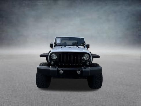 Used 2017 Jeep Wrangler Sport AWD/4WD image 2