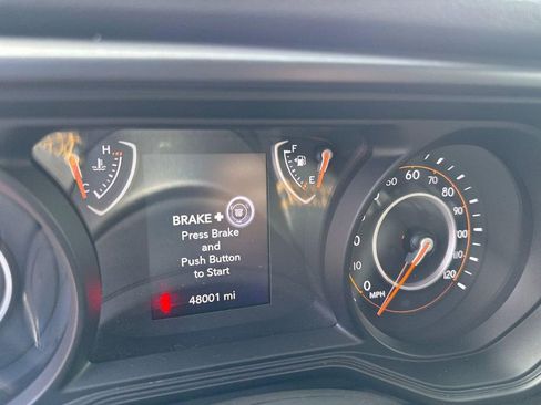 Used 2024 Jeep Wrangler Sport S image 15