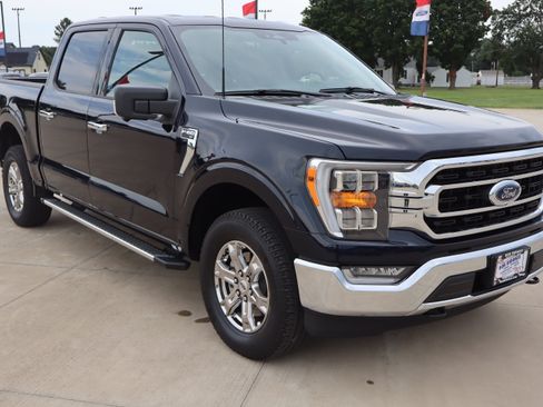 Used 2023 Ford F150 XLT w/ Equipment Group 302A High AWD/4WD image 4