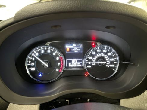 Used 2017 Subaru Forester 2.5i Limited image 16