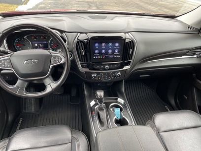 Used 2021 Chevrolet Traverse RS
