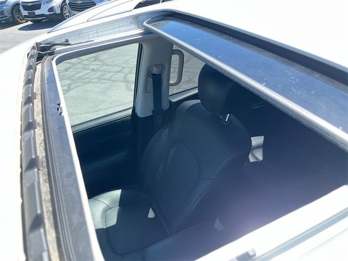 Used 2019 INFINITI QX80 Luxe w/ 22" Wheel Package image 22