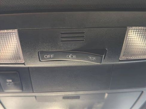 Used 2019 Toyota Tacoma TRD Sport AWD/4WD image 22