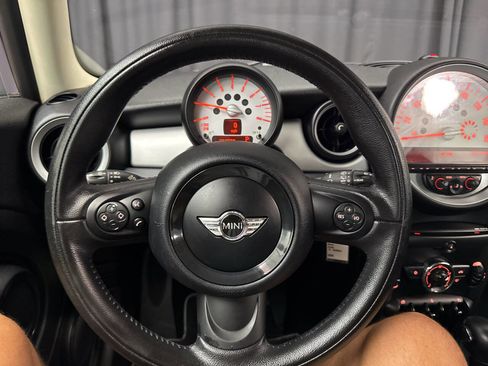 Used 2012 MINI Cooper Hardtop image 19