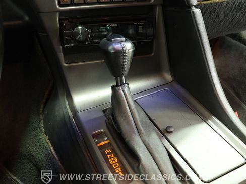 Used 1990 Chevrolet Corvette Coupe RWD image 40