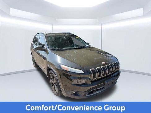 Used 2016 Jeep Cherokee 75th Anniversary FWD image 3