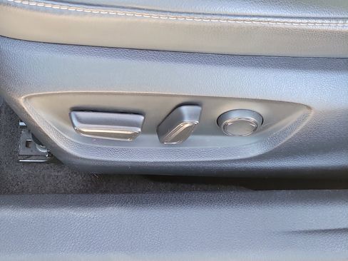 Used 2023 Toyota Camry XSE image 23