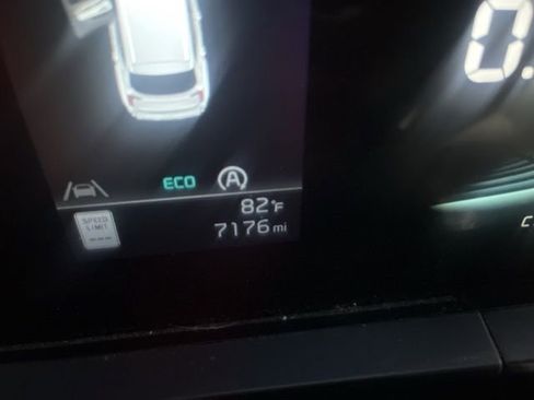 Certified 2025 Kia Telluride S FWD image 13