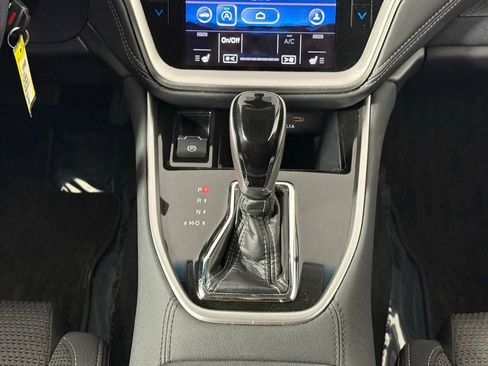 Used 2021 Subaru Outback Premium image 13