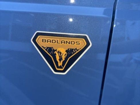 New 2025 Ford Bronco Badlands image 27