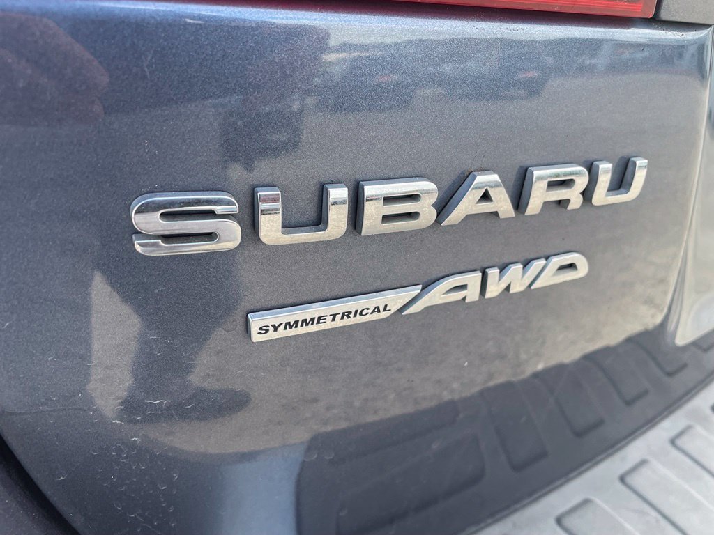 Used 2017 Subaru Outback 2.5i Limited AWD/4WD image 11
