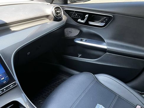 Used 2022 Mercedes-Benz C 300 4MATIC Sedan image 30