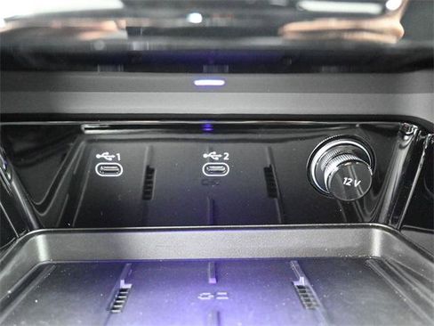 Certified 2025 Audi Q5 Premium w/ Convenience Package image 23