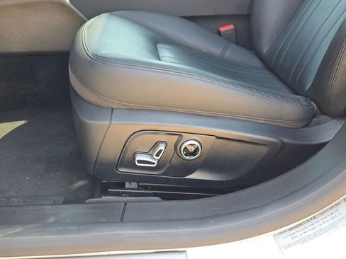 Certified 2022 Maserati Ghibli Modena Q4 image 22